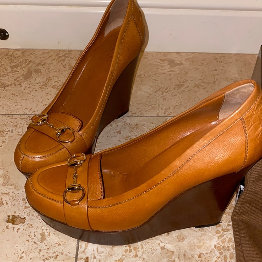 Gucci platform penny loafer